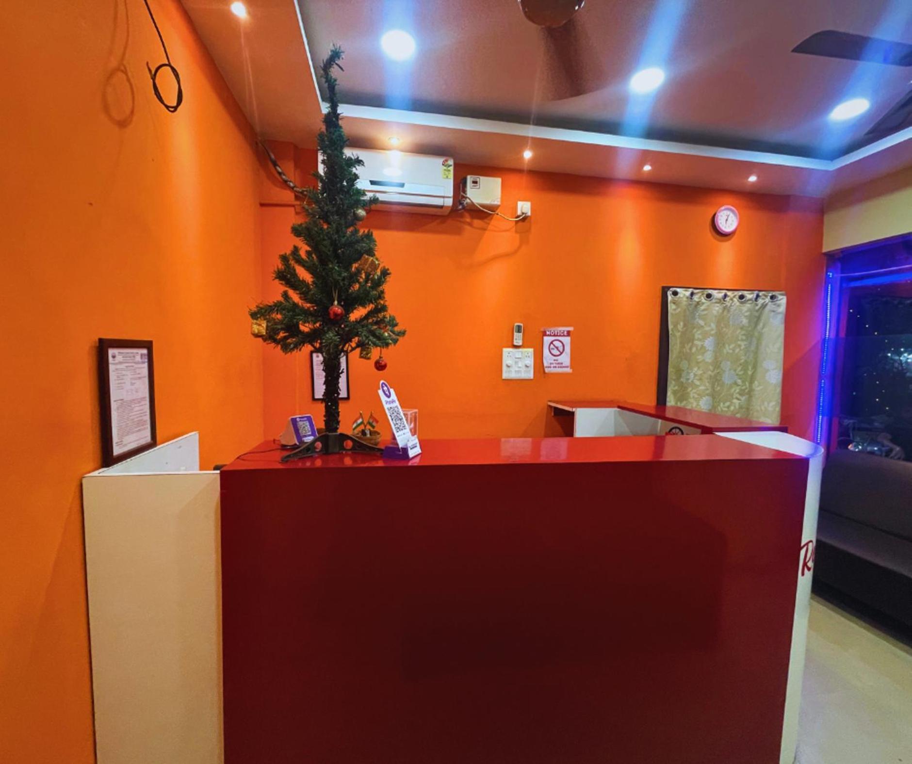 Hotel H K Residency Near Kalakshetra Guwahati Exterior foto